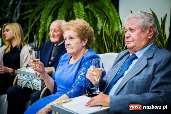 Zdjęcie w galerii na portalu naszraciborz.pl: Są ze sobą tyle lat... w Nędzy gratulowano parom wytrwałości  wiadomości z regionu