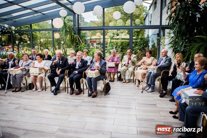 Zdjęcie w galerii na portalu naszraciborz.pl: Są ze sobą tyle lat... w Nędzy gratulowano parom wytrwałości  wiadomości z regionu