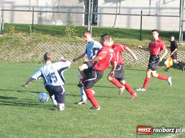 Zdjęcie w galerii na portalu naszraciborz.pl: Klasa B: Markowice: Jak długo jeszcze? Kolejny sędziowski skandal! wiadomości z regionu