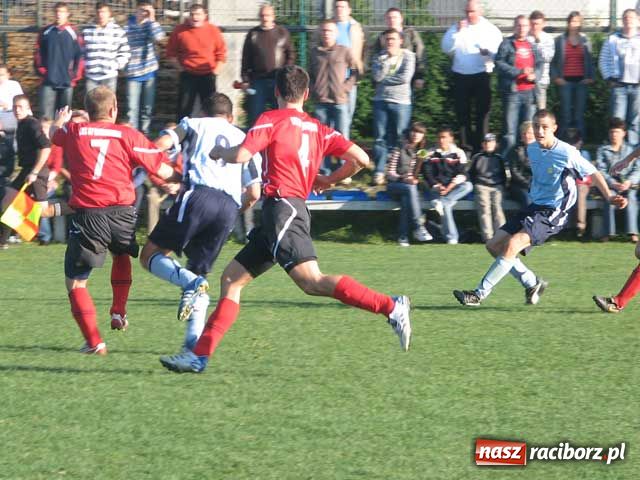 Zdjęcie w galerii na portalu naszraciborz.pl: Klasa B: Markowice: Jak długo jeszcze? Kolejny sędziowski skandal! wiadomości z regionu