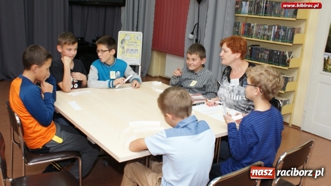 Zdjęcie w galerii na portalu naszraciborz.pl: Być jak Greg Heffley! Konkurs wiedzy o Dzienniku Cwaniaczka w bibliotece  wiadomości z regionu