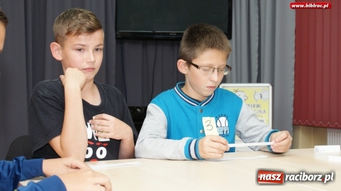 Zdjęcie w galerii na portalu naszraciborz.pl: Być jak Greg Heffley! Konkurs wiedzy o Dzienniku Cwaniaczka w bibliotece  wiadomości z regionu