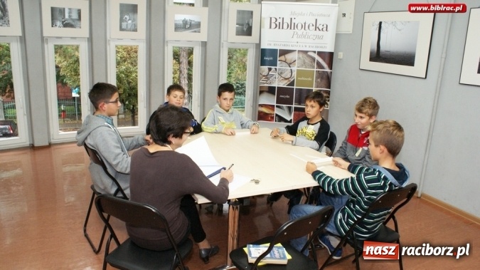 Zdjęcie w galerii na portalu naszraciborz.pl: Być jak Greg Heffley! Konkurs wiedzy o Dzienniku Cwaniaczka w bibliotece  wiadomości z regionu