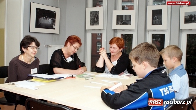 Zdjęcie w galerii na portalu naszraciborz.pl: Być jak Greg Heffley! Konkurs wiedzy o Dzienniku Cwaniaczka w bibliotece  wiadomości z regionu