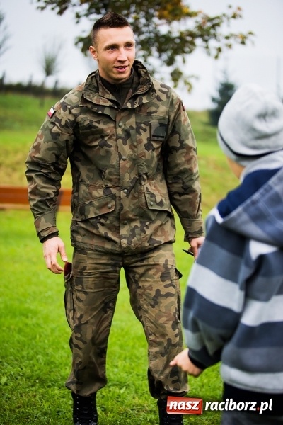 Zdjęcie w galerii na portalu naszraciborz.pl: Młody Saper 2016: Uczniowie ZSP w Brzeźnicy szukali niewybuchów wiadomości z regionu