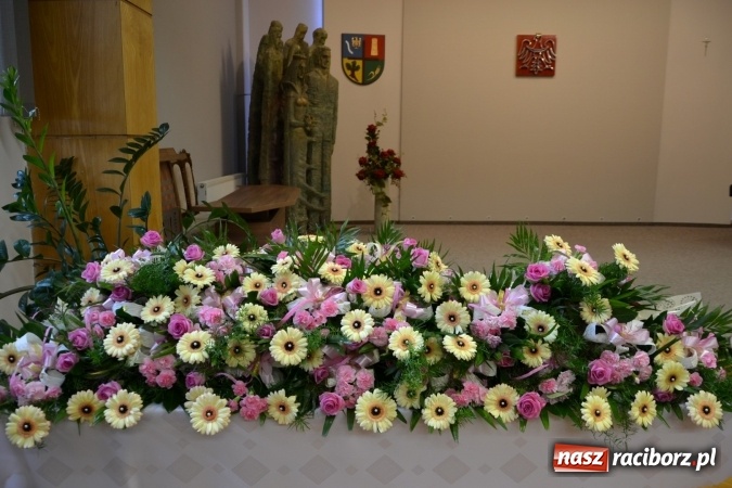 Zdjęcie w galerii na portalu naszraciborz.pl: Dwadzieścia pięć par z gminy Krzyżanowice świętowało dziś złote gody wiadomości z regionu