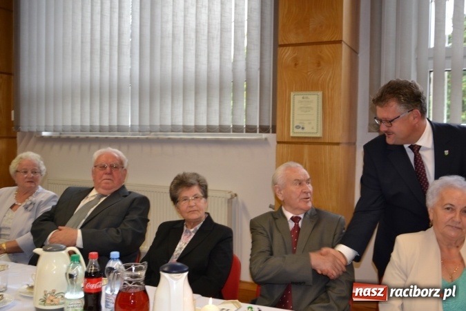 Zdjęcie w galerii na portalu naszraciborz.pl: Dwadzieścia pięć par z gminy Krzyżanowice świętowało dziś złote gody wiadomości z regionu