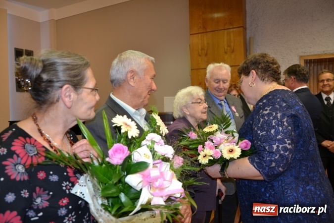 Zdjęcie w galerii na portalu naszraciborz.pl: Dwadzieścia pięć par z gminy Krzyżanowice świętowało dziś złote gody wiadomości z regionu