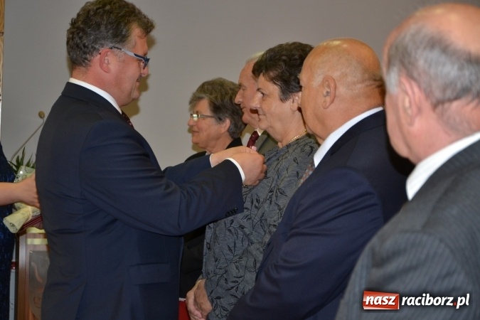 Zdjęcie w galerii na portalu naszraciborz.pl: Dwadzieścia pięć par z gminy Krzyżanowice świętowało dziś złote gody wiadomości z regionu