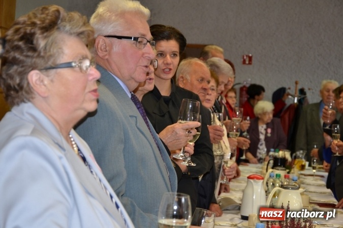 Zdjęcie w galerii na portalu naszraciborz.pl: Dwadzieścia pięć par z gminy Krzyżanowice świętowało dziś złote gody wiadomości z regionu
