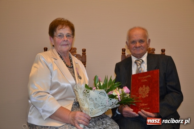 Zdjęcie w galerii na portalu naszraciborz.pl: Dwadzieścia pięć par z gminy Krzyżanowice świętowało dziś złote gody wiadomości z regionu