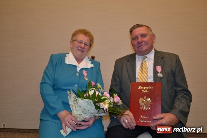 Zdjęcie w galerii na portalu naszraciborz.pl: Dwadzieścia pięć par z gminy Krzyżanowice świętowało dziś złote gody wiadomości z regionu