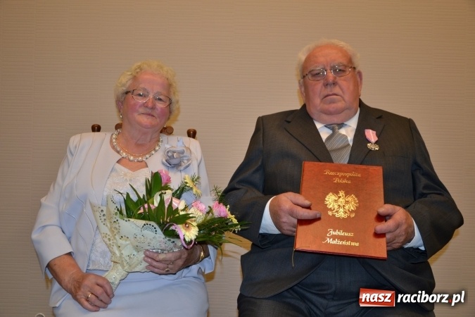 Zdjęcie w galerii na portalu naszraciborz.pl: Dwadzieścia pięć par z gminy Krzyżanowice świętowało dziś złote gody wiadomości z regionu