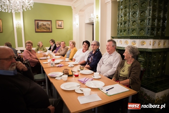 Zdjęcie w galerii na portalu naszraciborz.pl: Raciborski Dzień Seniora w Pałacyku Rafako wiadomości z regionu