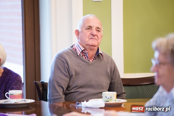 Zdjęcie w galerii na portalu naszraciborz.pl: Raciborski Dzień Seniora w Pałacyku Rafako wiadomości z regionu