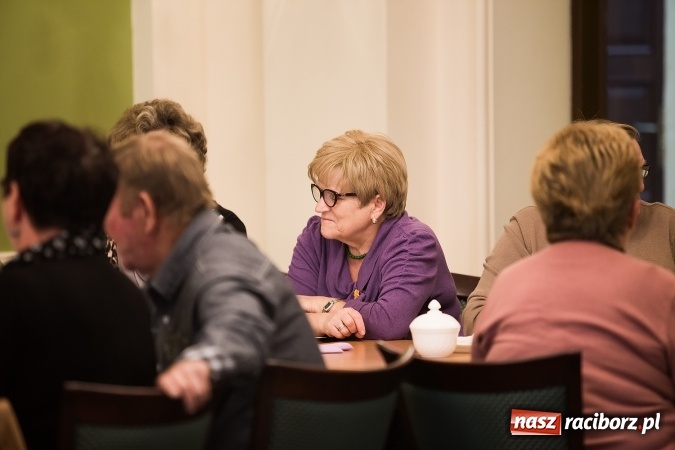 Zdjęcie w galerii na portalu naszraciborz.pl: Raciborski Dzień Seniora w Pałacyku Rafako wiadomości z regionu