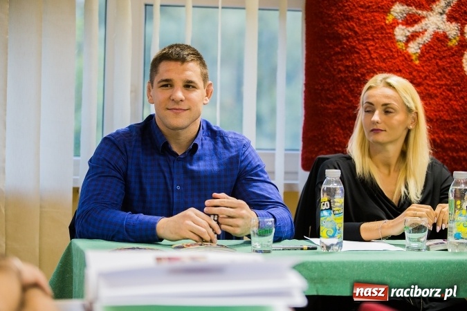 Zdjęcie w galerii na portalu naszraciborz.pl: Raciborscy olimpijczycy na spotkaniu w Sokole wiadomości z regionu