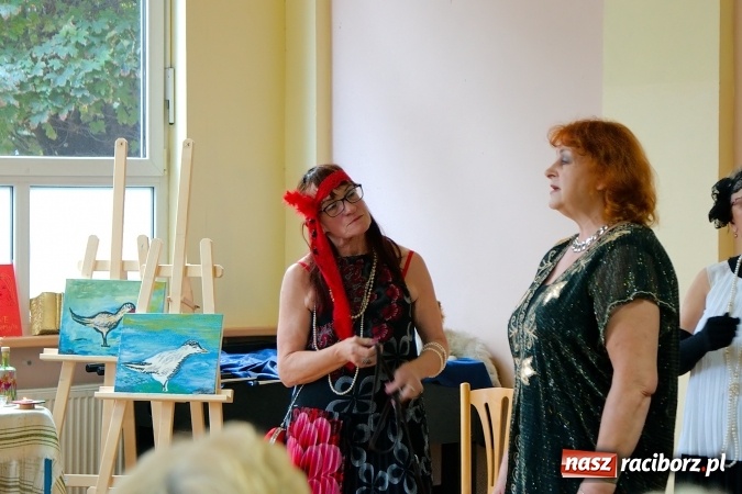 Zdjęcie w galerii na portalu naszraciborz.pl: Przystań łączy pokolenia. Piknik artystyczny w Centrum Młodzieżowym wiadomości z regionu