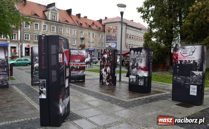 Zdjęcie w galerii na portalu naszraciborz.pl: Braterstwo polsko-węgierskie w centrum Raciborza  wiadomości z regionu