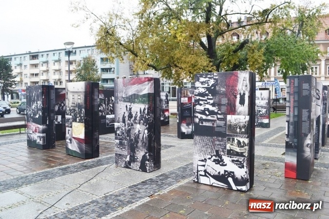 Zdjęcie w galerii na portalu naszraciborz.pl: Braterstwo polsko-węgierskie w centrum Raciborza  wiadomości z regionu