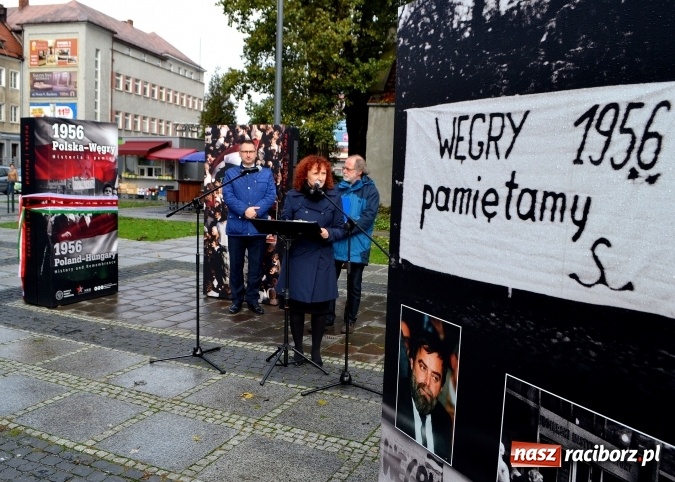 Zdjęcie w galerii na portalu naszraciborz.pl: Braterstwo polsko-węgierskie w centrum Raciborza  wiadomości z regionu