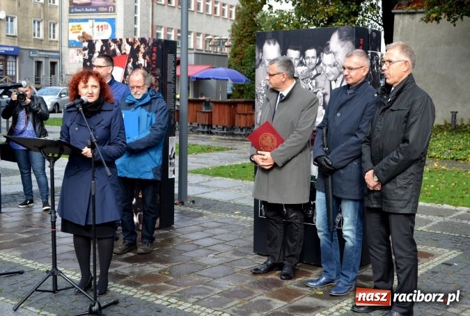 Zdjęcie w galerii na portalu naszraciborz.pl: Braterstwo polsko-węgierskie w centrum Raciborza  wiadomości z regionu