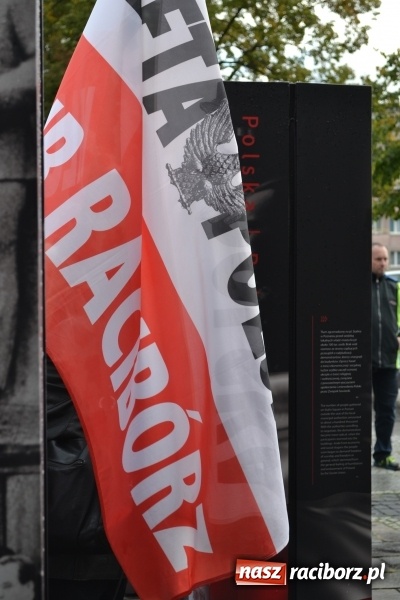 Zdjęcie w galerii na portalu naszraciborz.pl: Braterstwo polsko-węgierskie w centrum Raciborza  wiadomości z regionu