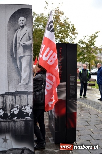 Zdjęcie w galerii na portalu naszraciborz.pl: Braterstwo polsko-węgierskie w centrum Raciborza  wiadomości z regionu
