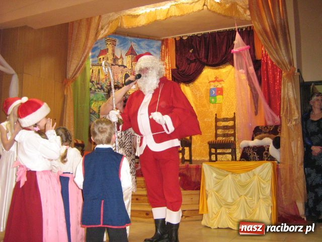 Zdjęcie w galerii na portalu naszraciborz.pl: Śpiąca Królewna w Roszkowie wiadomości z regionu