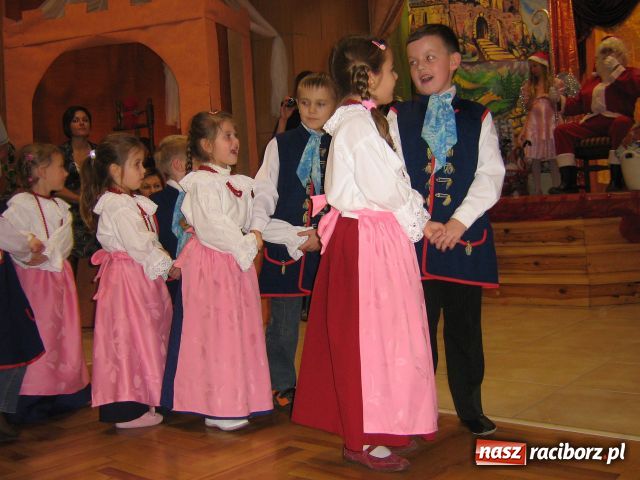 Zdjęcie w galerii na portalu naszraciborz.pl: Śpiąca Królewna w Roszkowie wiadomości z regionu