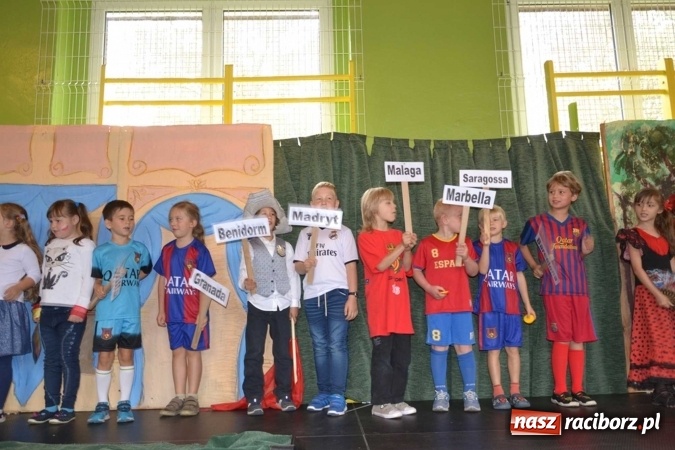 Zdjęcie w galerii na portalu naszraciborz.pl: Podwójny jubileusz szkoły w Rudach! wiadomości z regionu