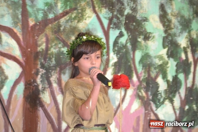 Zdjęcie w galerii na portalu naszraciborz.pl: Podwójny jubileusz szkoły w Rudach! wiadomości z regionu