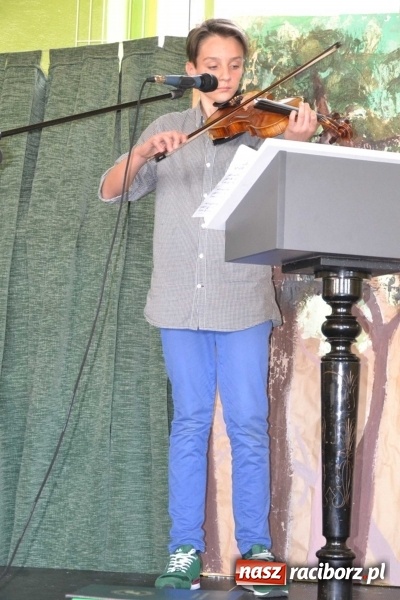 Zdjęcie w galerii na portalu naszraciborz.pl: Podwójny jubileusz szkoły w Rudach! wiadomości z regionu