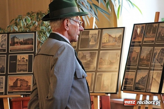 Zdjęcie w galerii na portalu naszraciborz.pl: Rada Seniorów z pompą rozpoczęła II kadencję wiadomości z regionu