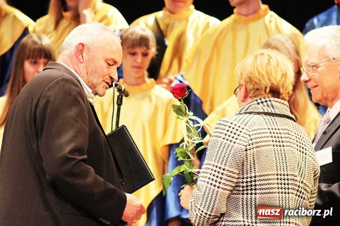 Zdjęcie w galerii na portalu naszraciborz.pl: Rada Seniorów z pompą rozpoczęła II kadencję wiadomości z regionu