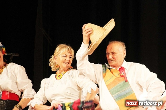 Zdjęcie w galerii na portalu naszraciborz.pl: Rada Seniorów z pompą rozpoczęła II kadencję wiadomości z regionu