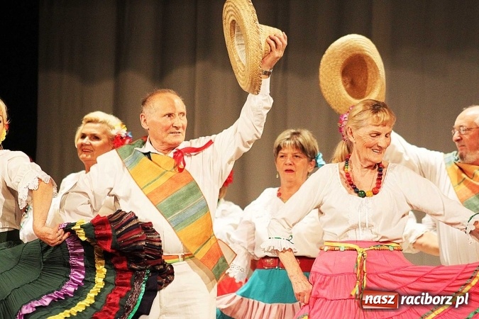 Zdjęcie w galerii na portalu naszraciborz.pl: Rada Seniorów z pompą rozpoczęła II kadencję wiadomości z regionu