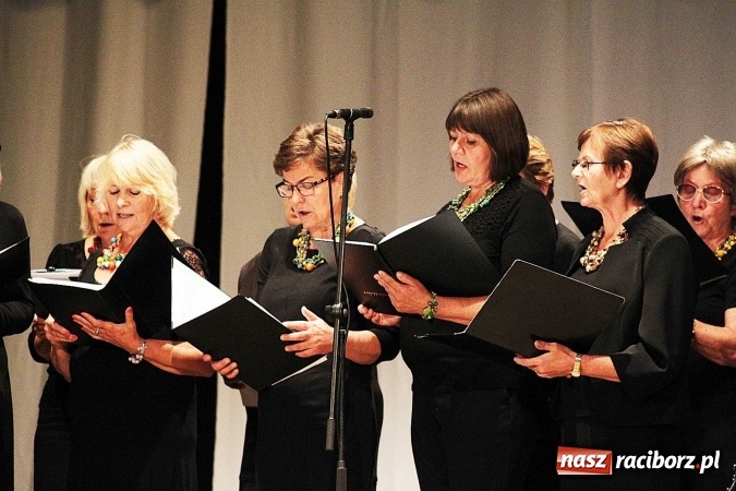 Zdjęcie w galerii na portalu naszraciborz.pl: Rada Seniorów z pompą rozpoczęła II kadencję wiadomości z regionu