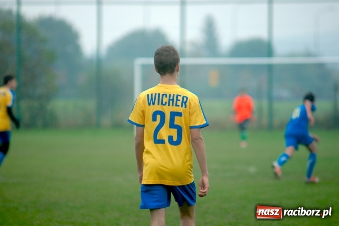 Zdjęcie w galerii na portalu naszraciborz.pl: Strzały z dystansu receptą na Wicher wiadomości z regionu