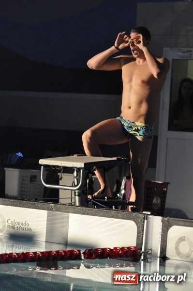 Zdjęcie w galerii na portalu naszraciborz.pl: Olimpijczyk Konrad Czerniak gościem specjalnym sprinterskich zawod&oacute;w a Puchar Dyrektora ZSOMS wiadomości z regionu