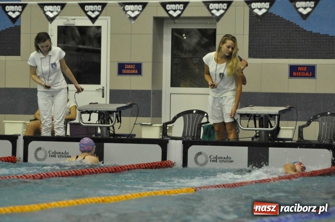 Zdjęcie w galerii na portalu naszraciborz.pl: Olimpijczyk Konrad Czerniak gościem specjalnym sprinterskich zawod&oacute;w a Puchar Dyrektora ZSOMS wiadomości z regionu