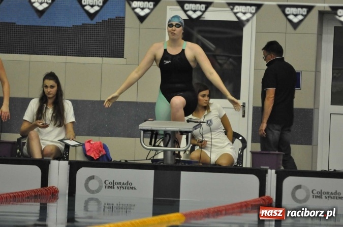 Zdjęcie w galerii na portalu naszraciborz.pl: Olimpijczyk Konrad Czerniak gościem specjalnym sprinterskich zawod&oacute;w a Puchar Dyrektora ZSOMS wiadomości z regionu