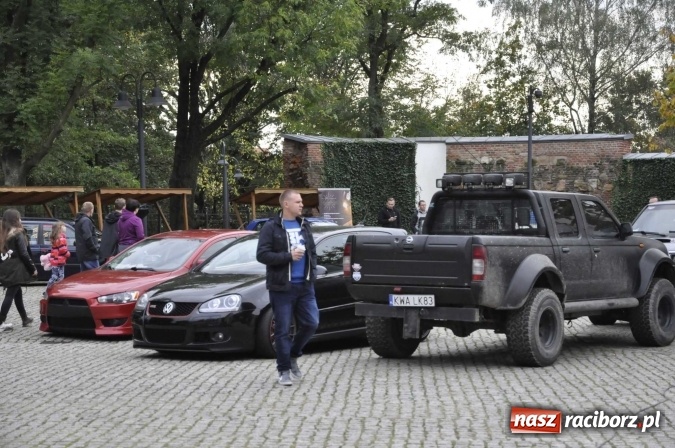 Zdjęcie w galerii na portalu naszraciborz.pl: SHOW OFF Racibórz - Ludzie Pasja Motoryzacja  wiadomości z regionu