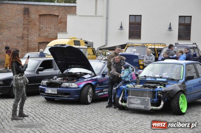 Zdjęcie w galerii na portalu naszraciborz.pl: SHOW OFF Racibórz - Ludzie Pasja Motoryzacja  wiadomości z regionu