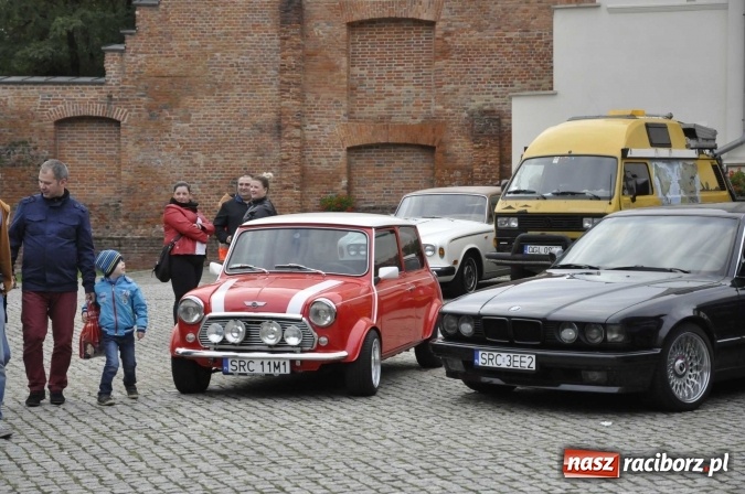 Zdjęcie w galerii na portalu naszraciborz.pl: SHOW OFF Racibórz - Ludzie Pasja Motoryzacja  wiadomości z regionu
