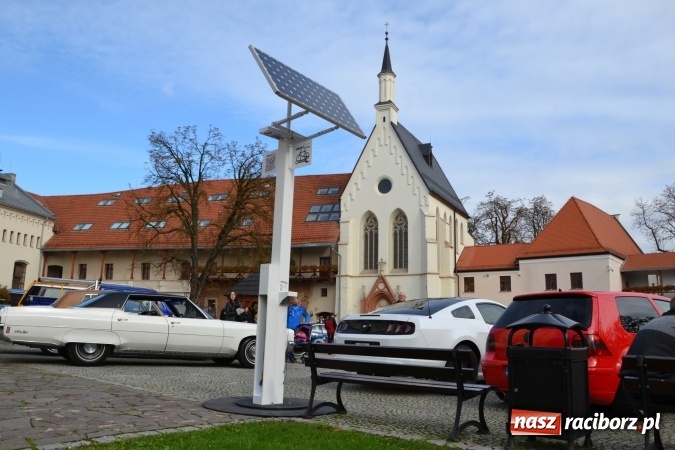 Zdjęcie w galerii na portalu naszraciborz.pl: SHOW OFF Racibórz - Ludzie Pasja Motoryzacja  wiadomości z regionu