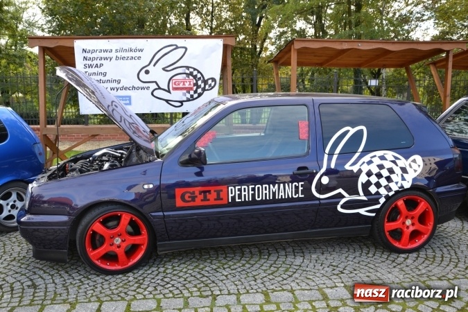 Zdjęcie w galerii na portalu naszraciborz.pl: SHOW OFF Racibórz - Ludzie Pasja Motoryzacja  wiadomości z regionu