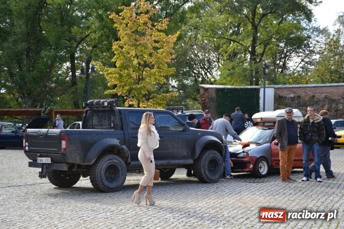 Zdjęcie w galerii na portalu naszraciborz.pl: SHOW OFF Racibórz - Ludzie Pasja Motoryzacja  wiadomości z regionu