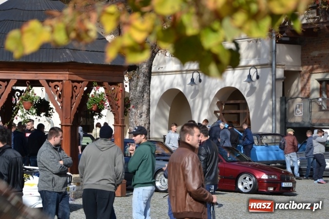 Zdjęcie w galerii na portalu naszraciborz.pl: SHOW OFF Racibórz - Ludzie Pasja Motoryzacja  wiadomości z regionu