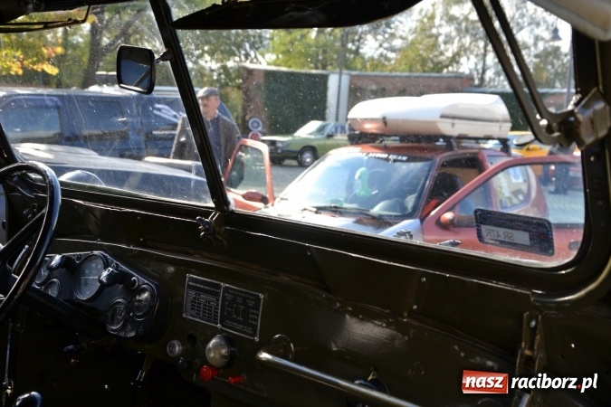 Zdjęcie w galerii na portalu naszraciborz.pl: SHOW OFF Racibórz - Ludzie Pasja Motoryzacja  wiadomości z regionu